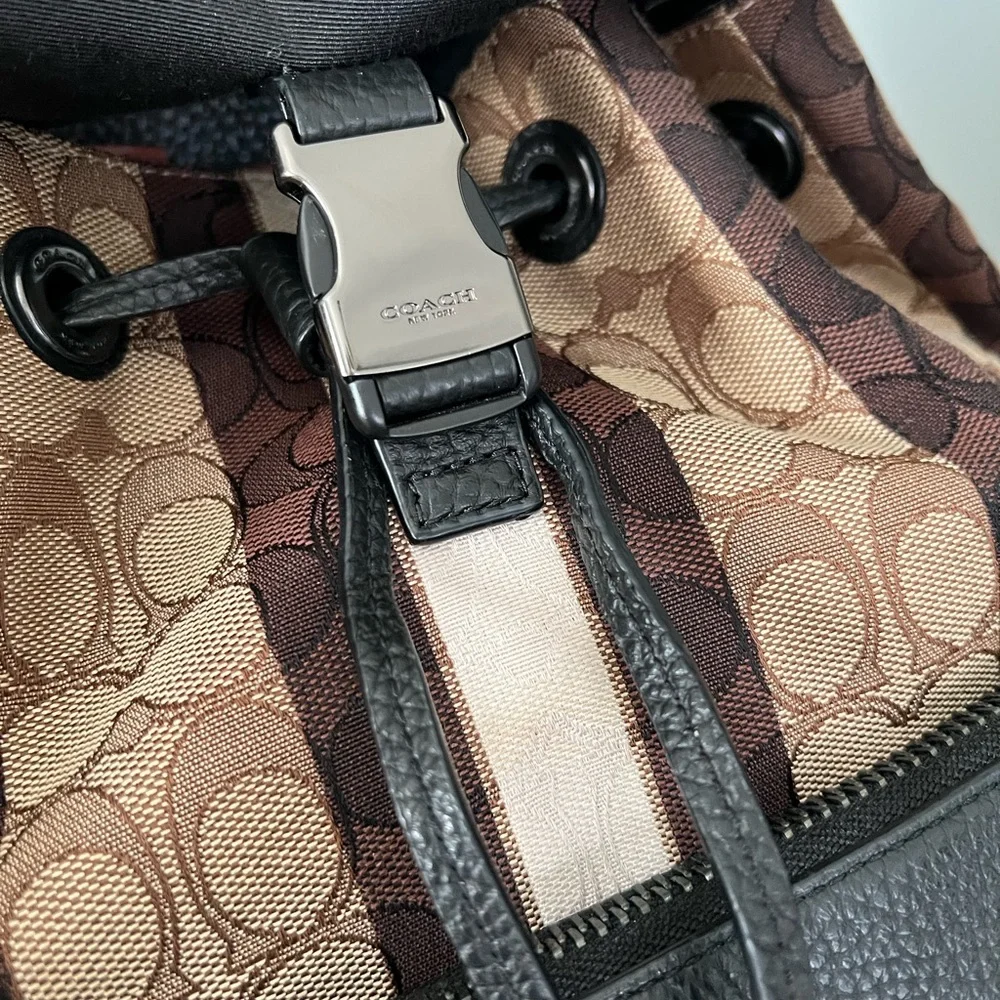 Coach Men’s  Backpack - Picture 11 of 12